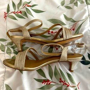 Women’s dress shoes